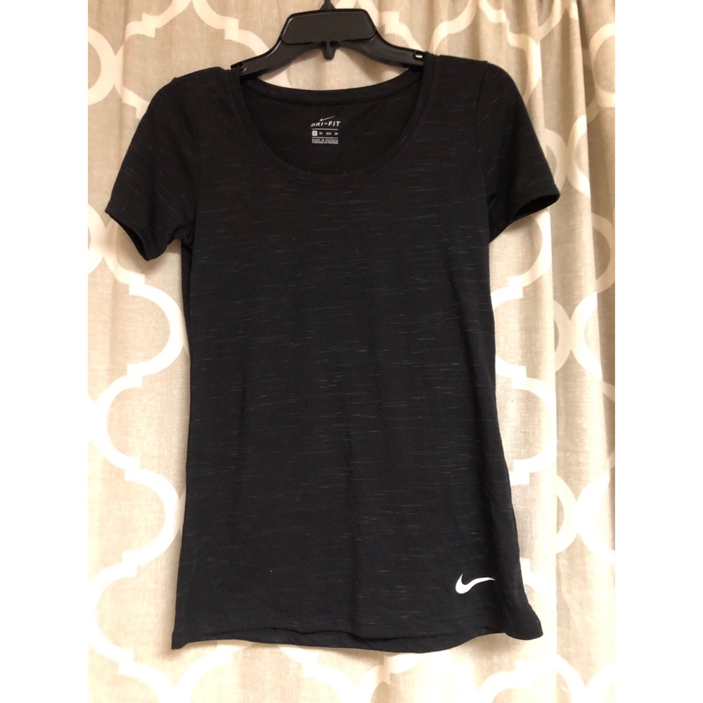 Nike dri-fit t-shirt
